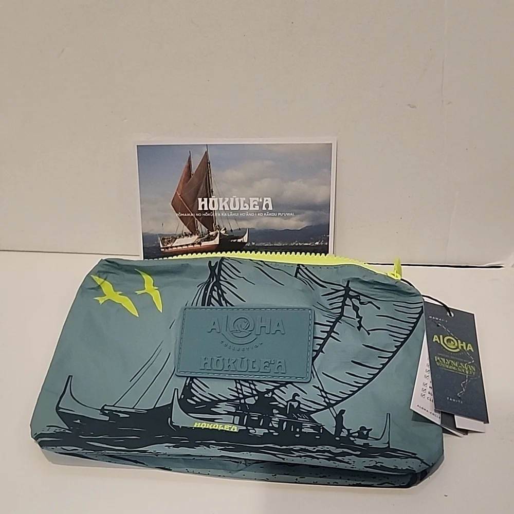 ALOHA Collection HOKULEA Small pouch Hawaiian canoe Limited Edition - Picture 1 of 16